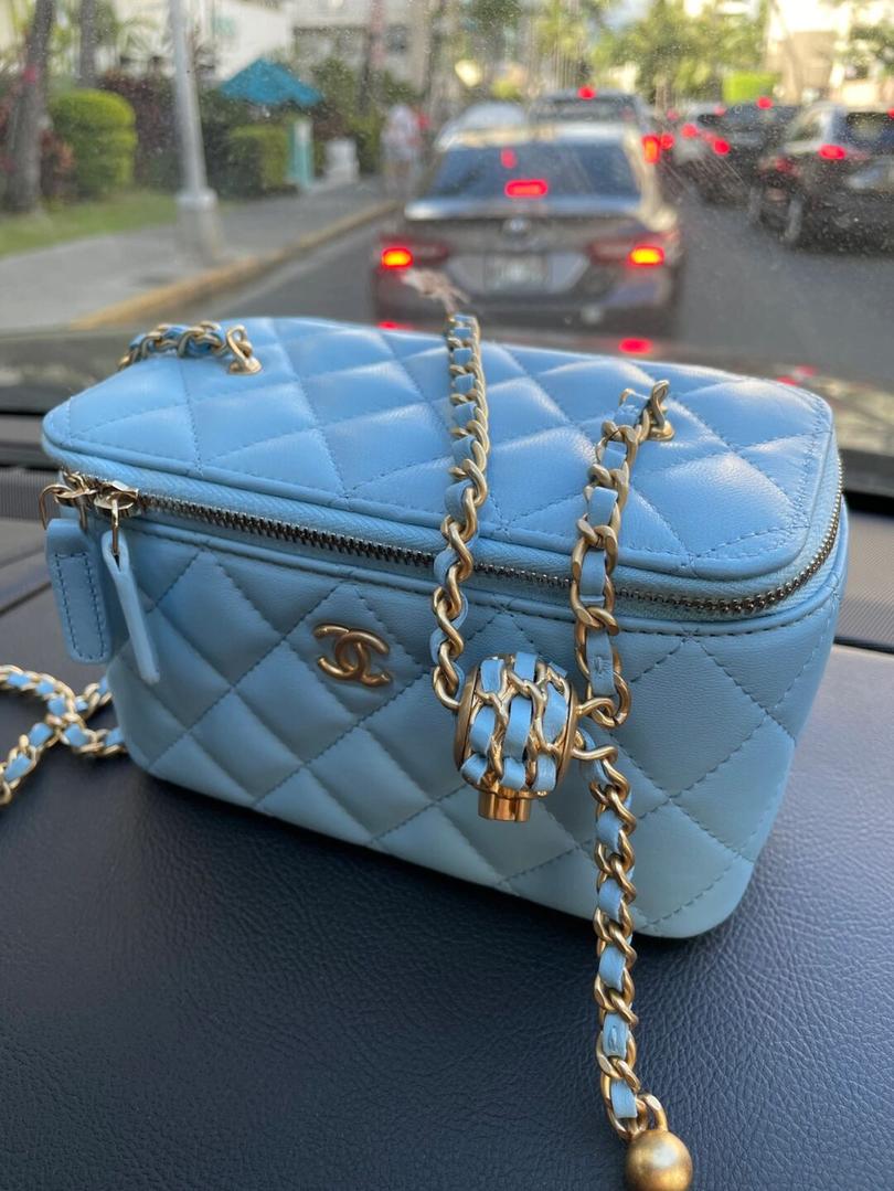 Chanel Vanity Case Bag ζױ